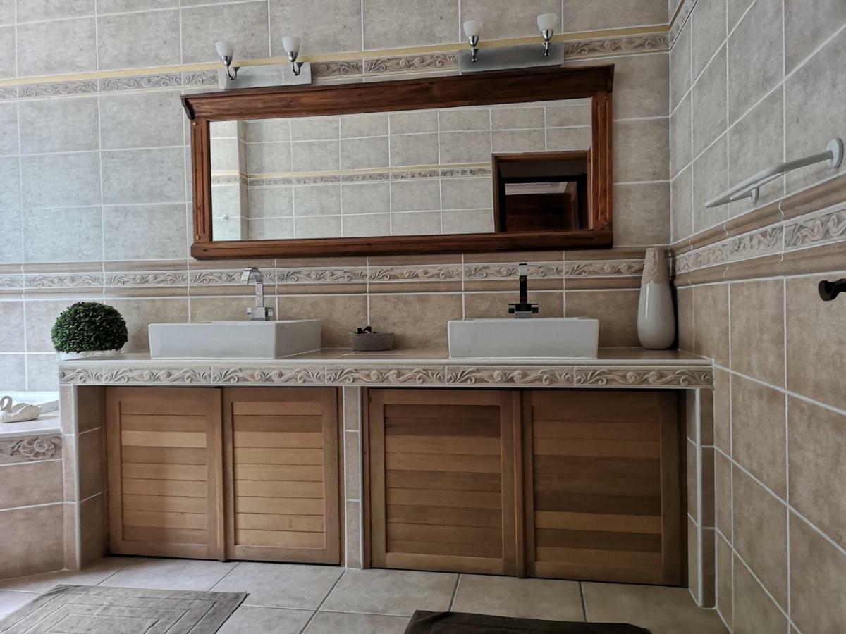 Le Papangue Bed & Breakfast Salazie Luaran gambar